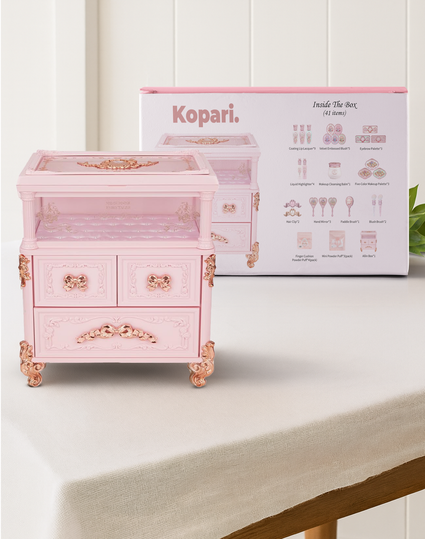 The Luméa Chest